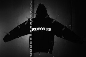 RIDE OR DIE ZIP UP 